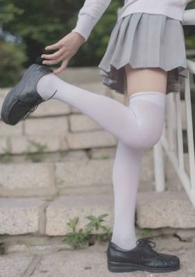 豪放的女大兵