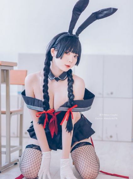吊带袜天使免费观看