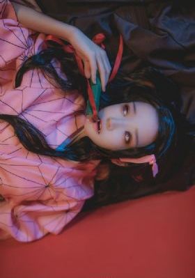 《桌球上的艳遇》韩国在线观看